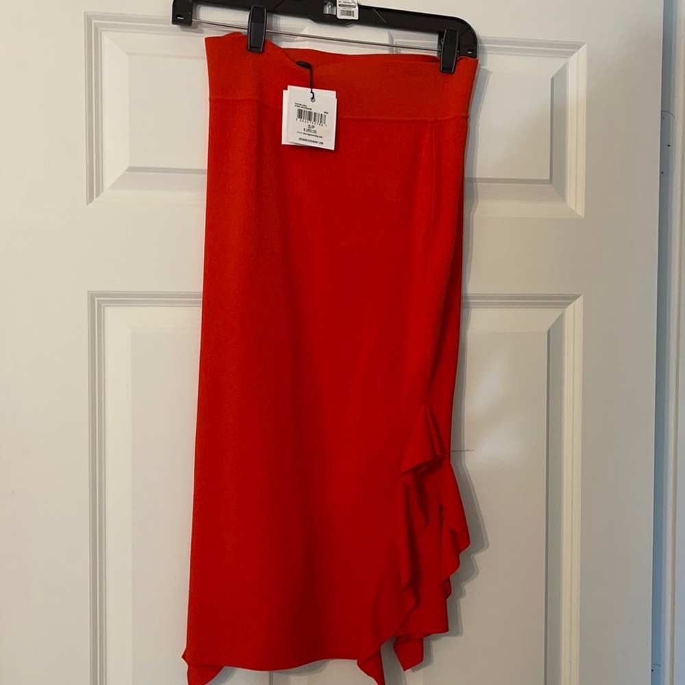 Opening ceremony side flounce skirt